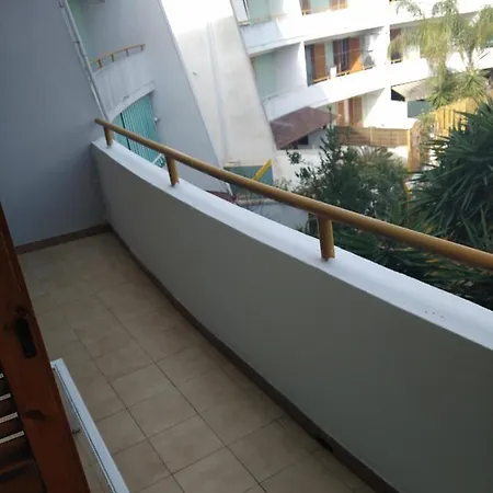 Oxyant Apartment